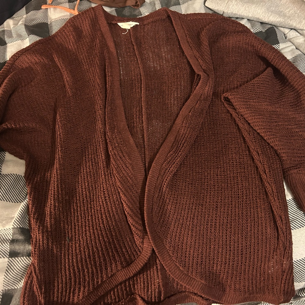 Aeropostale maroon short sleeve Knit Sweater